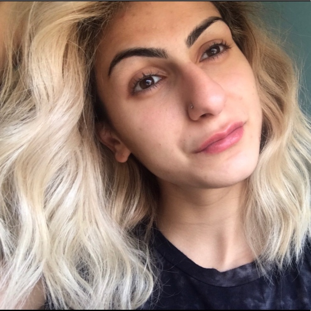 Meet your Posher, Yasmeen